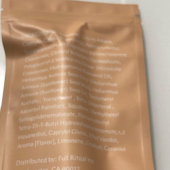 Full Ritual New Brown Silky Glossy Vegan Magnetic Balm in Second Nature - Picture 4 of 6